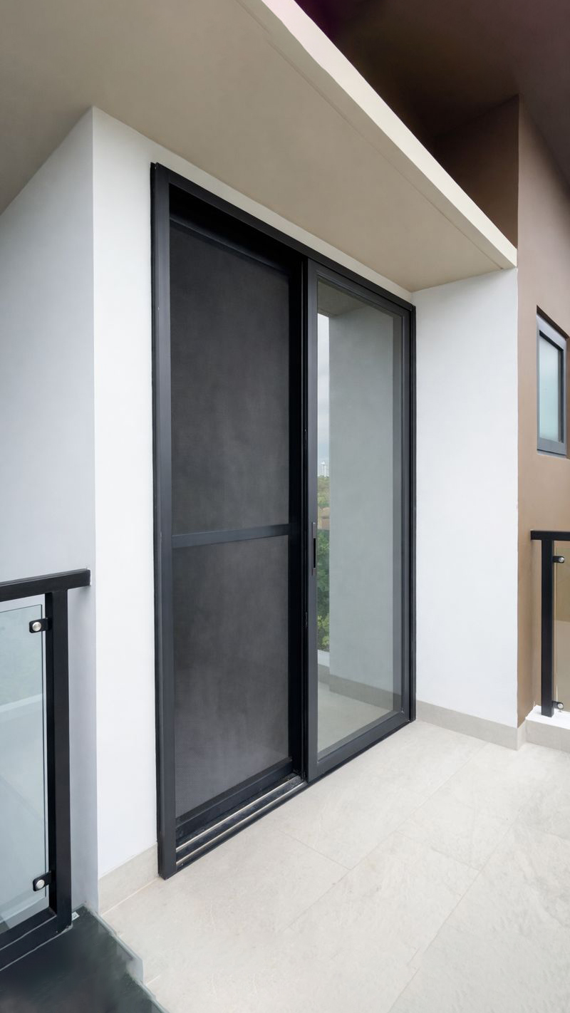 Sliding, folding, dan swing door aluminium SONNE